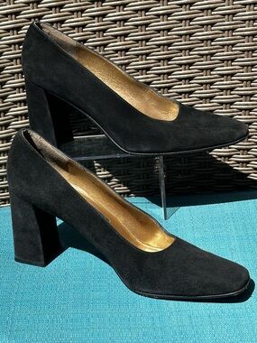 STUART WEITZMAN Black Suede Block Heel Pumps Size 7 1/2